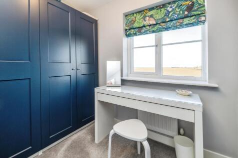Dressing Room/Bed 4
