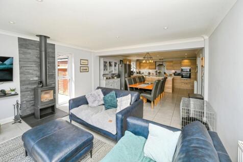 Living / Dining Room
