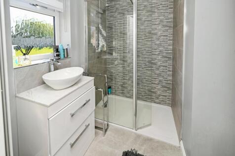 Master En-suite