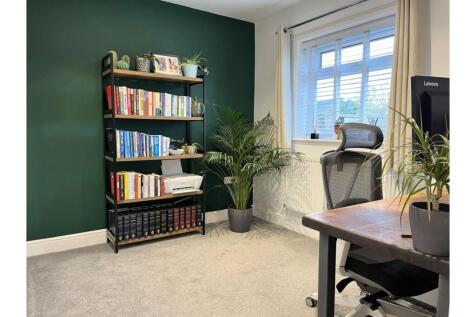 Bedroom Three/Study