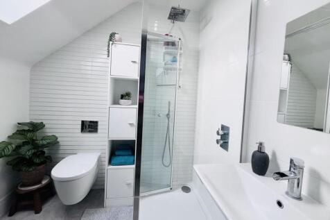 Master En-suite