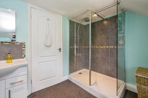 Master En-suite