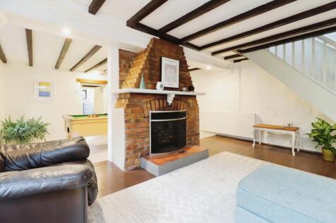 Snug / Sitting Room