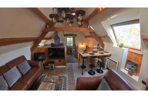 Cottage Living Room