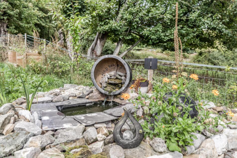 Landscaped  Gardens