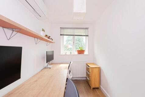 Bedroom Three/Study