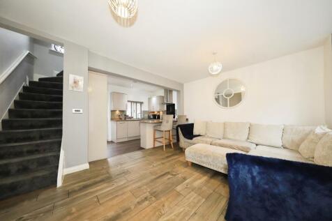 Lounge / Kitchen