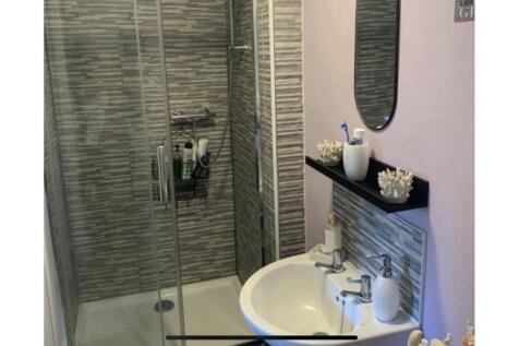 Apartment Bathroom