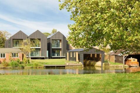 Water_Street_Chesterton_1610240001.jpg