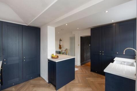 Kitchen/Family Room
