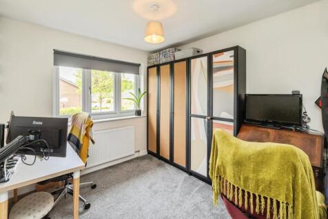 Bedroom Three/Study