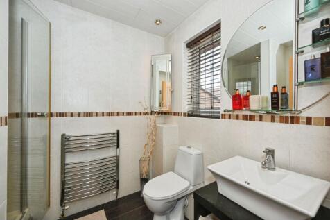 En-suite Two