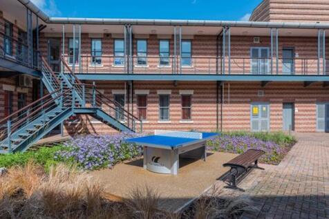 Photo of Phase 200 Aztec West, Park Avenue, Almo
