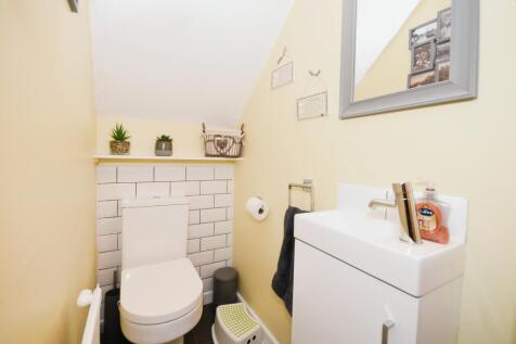 Downstairs Cloakroom