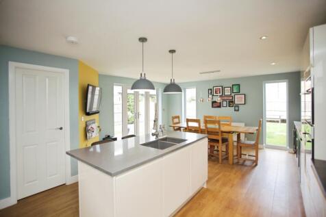 Kitchen/Family Room