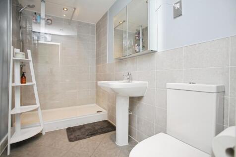 En-suite One