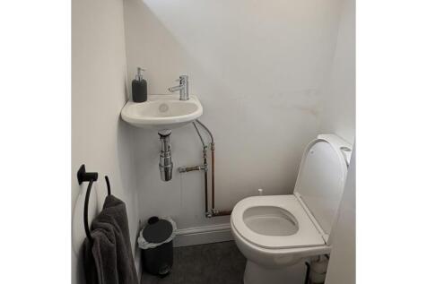 Downstairs Bathroom