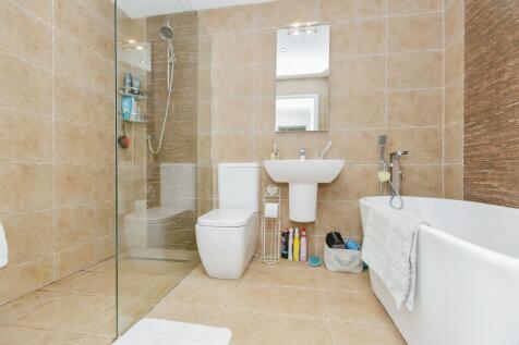 Master En-suite
