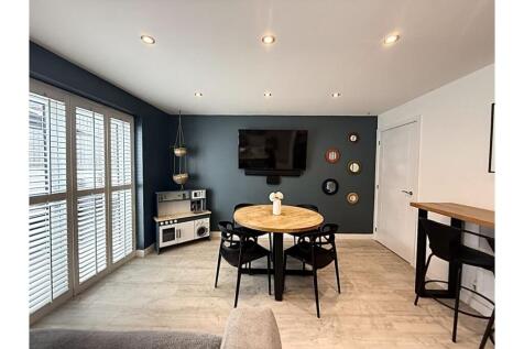 Living Kitchen