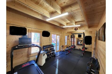 Log Cabin