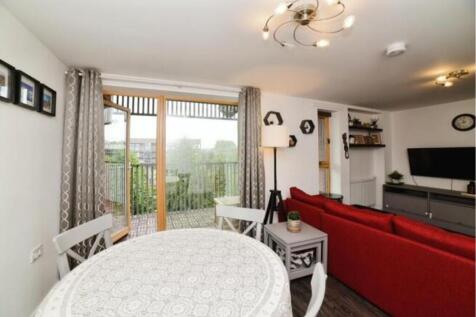 Living / Dining Room