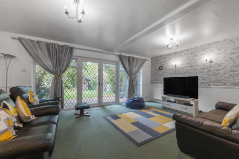 Living / Dining Room