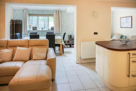 Dining / Family Room