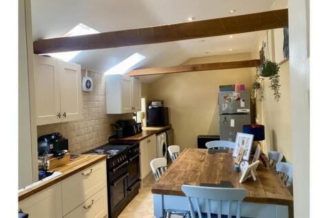 Cottage Kitchen