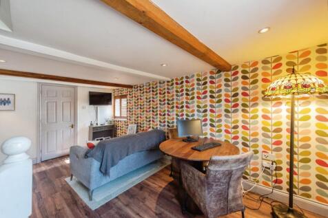 Dining / Family Room
