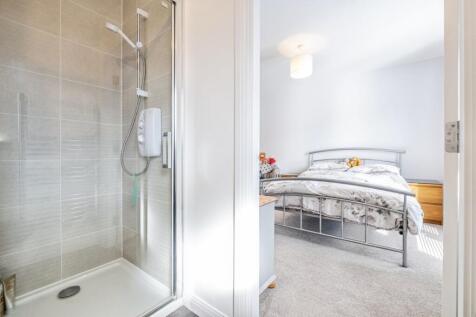 Master En-suite