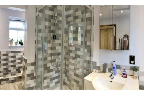 Downstairs Bathroom