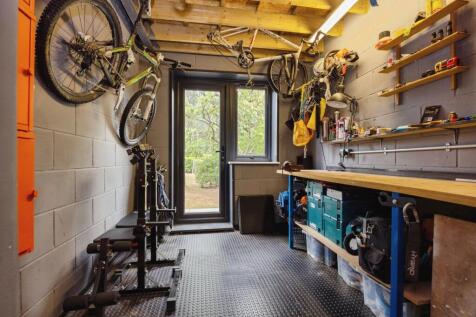 Studio / Workshop