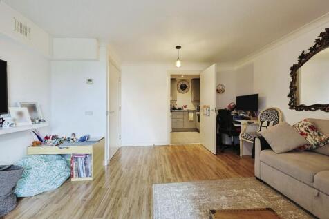 Property Image 4