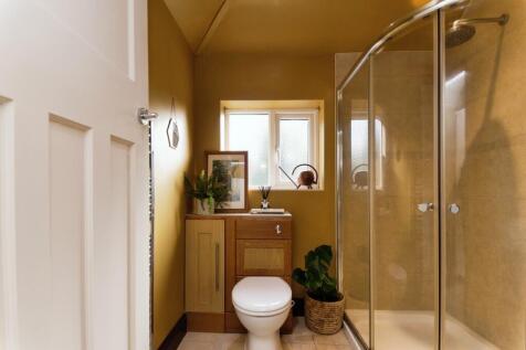 En-suite One