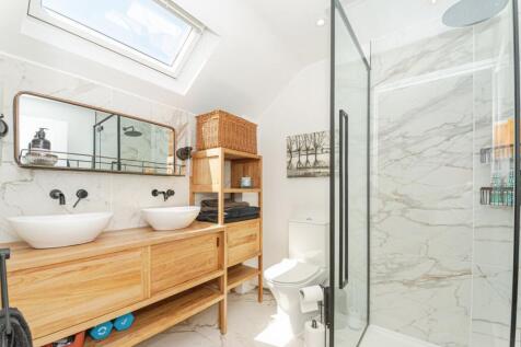 Master En-suite