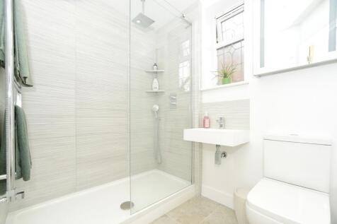 En-suite One