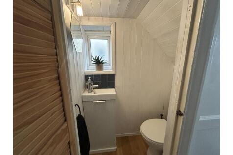 Downstairs Cloakroom