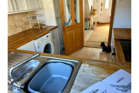 Cottage Kitchen