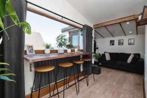 Dining / Family Room