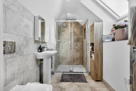 En-suite One