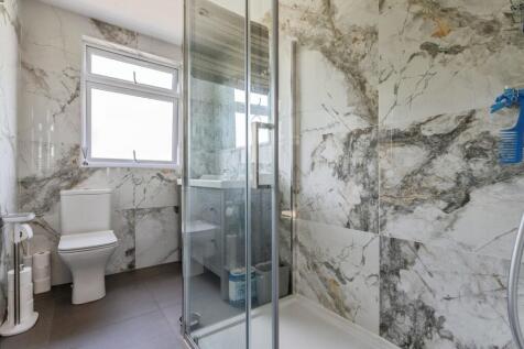 En-suite One