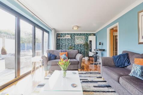 Living / Dining Room