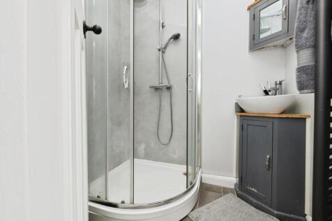 Master En-suite