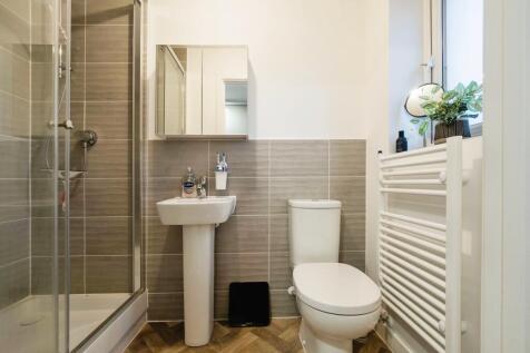 Master En-suite