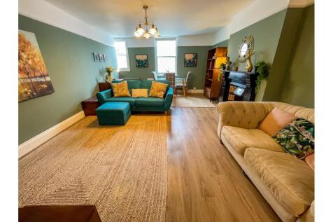 Living / Dining Room
