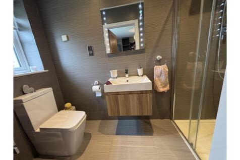 En-suite Two