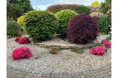 Landscaped  Gardens