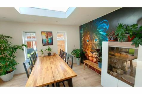 Dining / Family Room