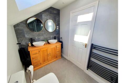 Master En-suite