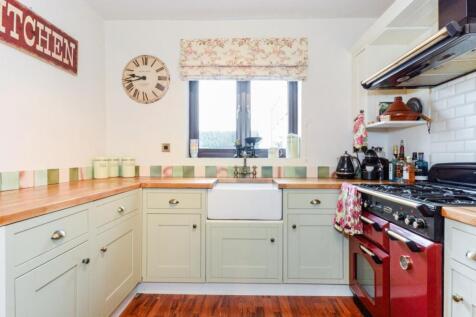 Cottage Kitchen